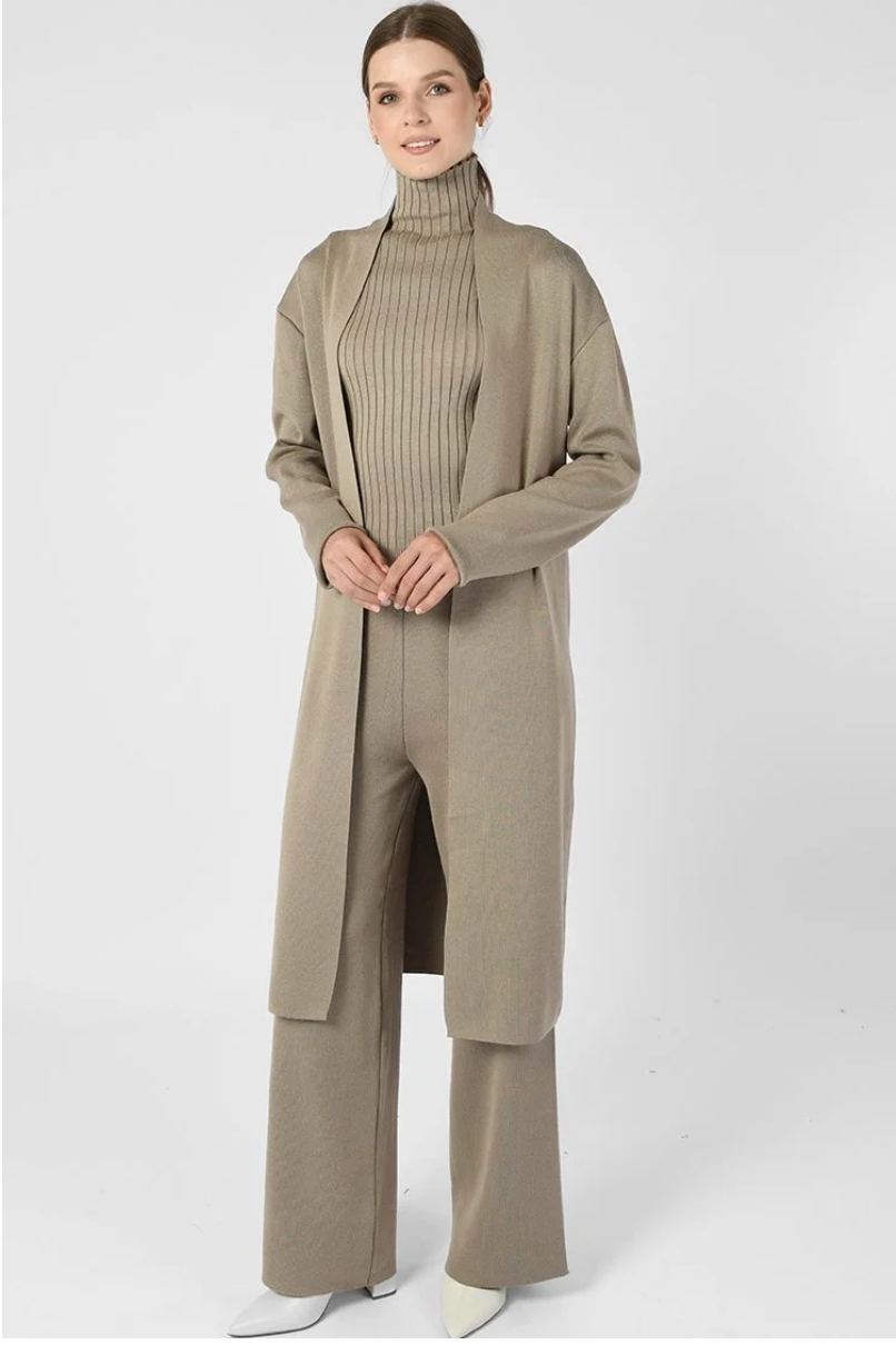 Taupe 3-Piece Knit Set