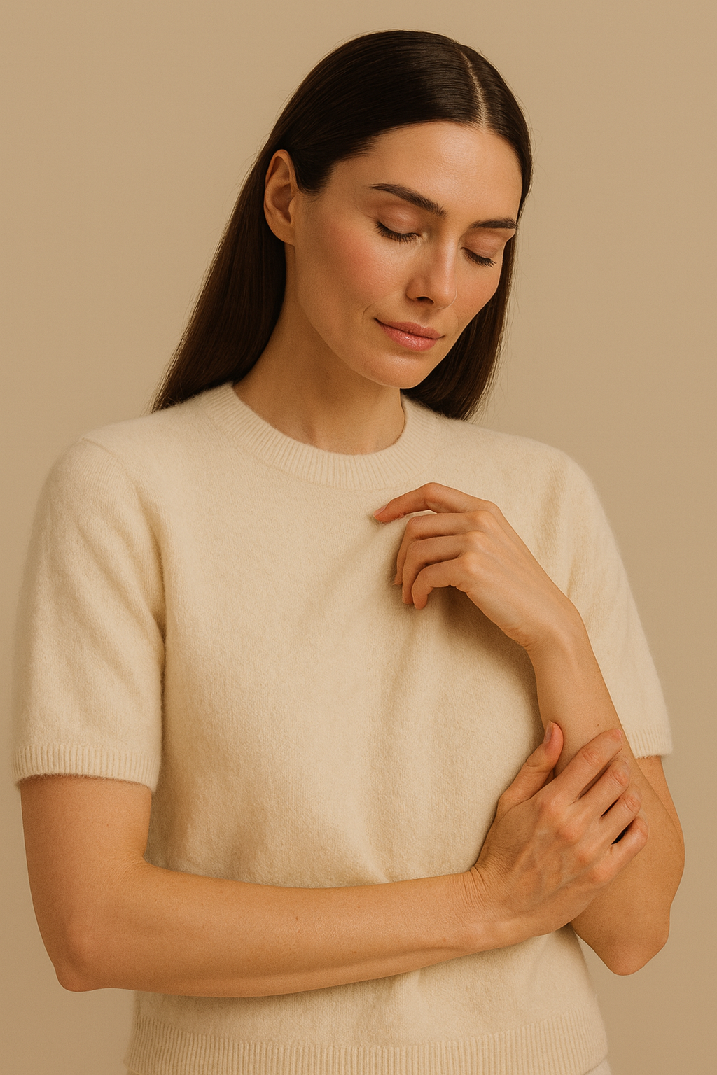 Essential Short-Sleeve Cashmere Wool Sweater