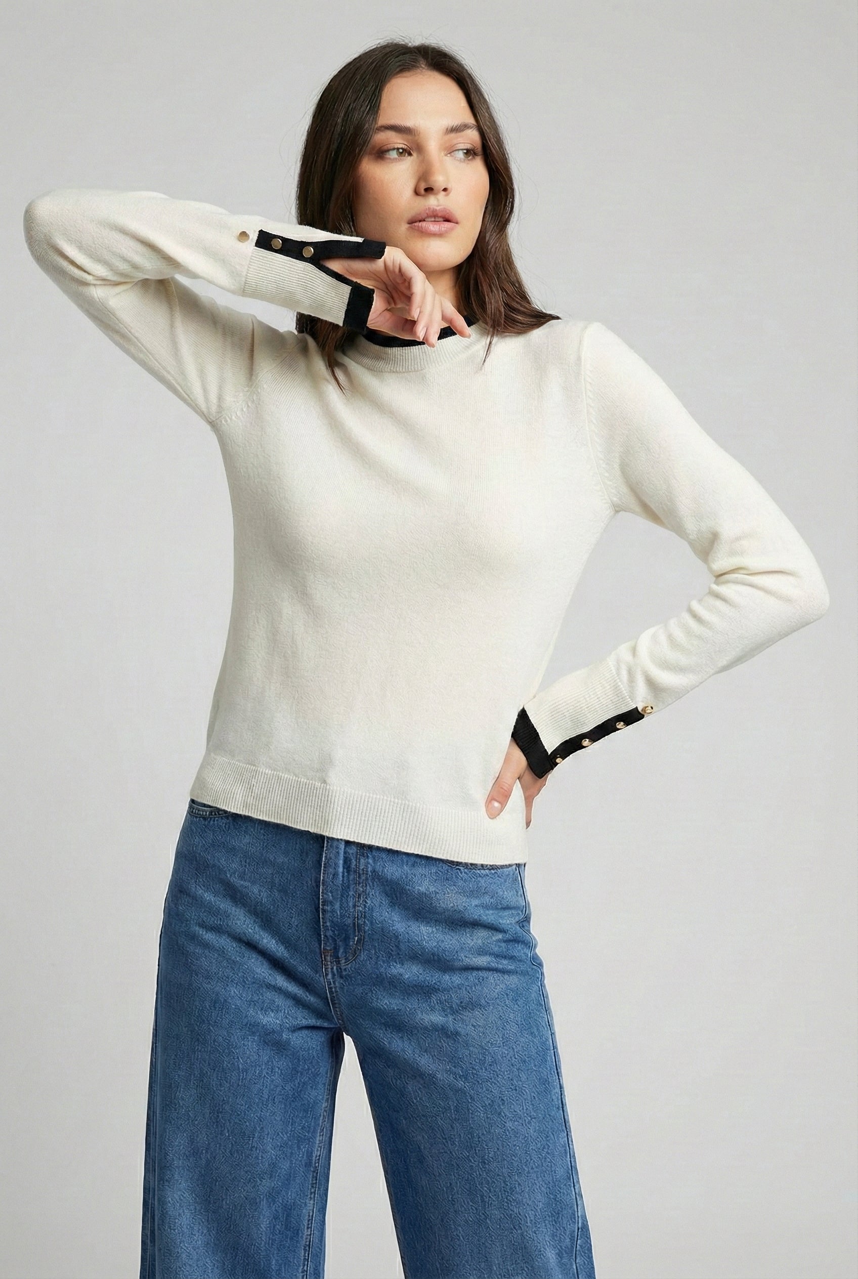 Contrast Trim Fine Wool Sweater